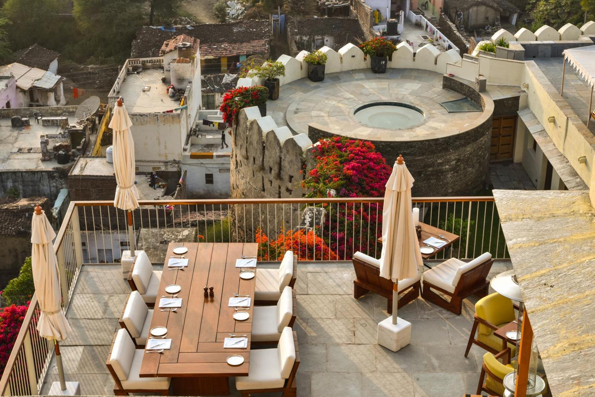Raas Devigarh Hotel Delwāra Exterior photo